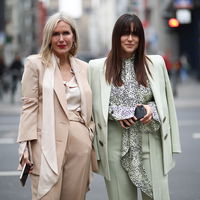 Frauen ab 50: Diese Styling-Tricks lassen sie sofort jünger erscheinen