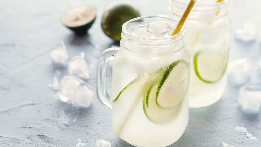 Abnehmen: So könnt ihr euch schlank trinken mit "Infused Water"