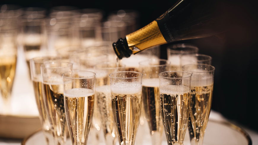 Champagner zum Frühstück – was ist das Besondere am Edelgetränk?
