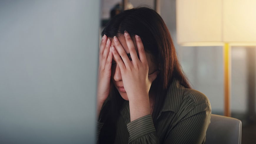 Psychologie: Plötzlich landeten Nacktbilder von ihr im Internet – ein Opfer packt aus