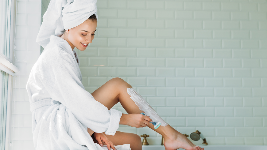 Laut Dermatologe: So oft solltet ihr euch wirklich rasieren