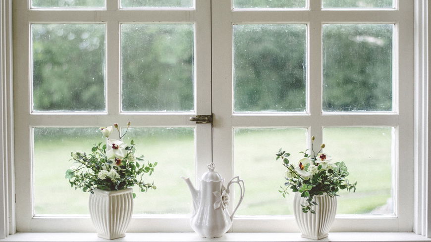 Fancy Deko und coole Accessoires: So setzt du deine Fenster stilvoll in Szene