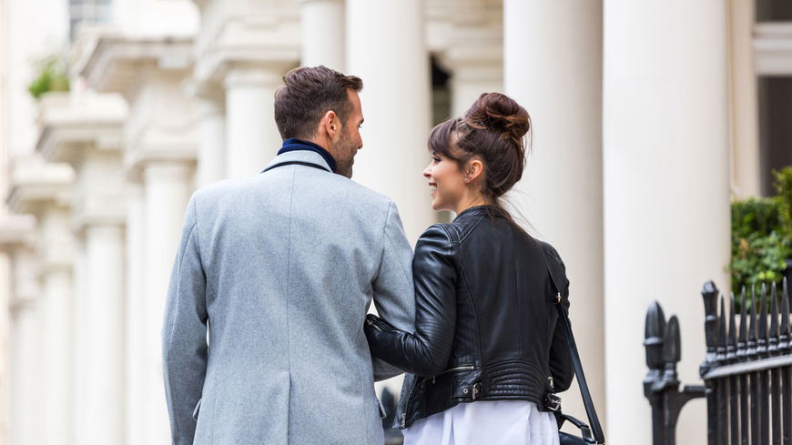 5 Outfit-Ideen für das erste Treffen mit den Eltern deines Boyfriends