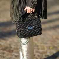 Die Designertasche von Valentino Garavani lieben jetzt alle Stars
