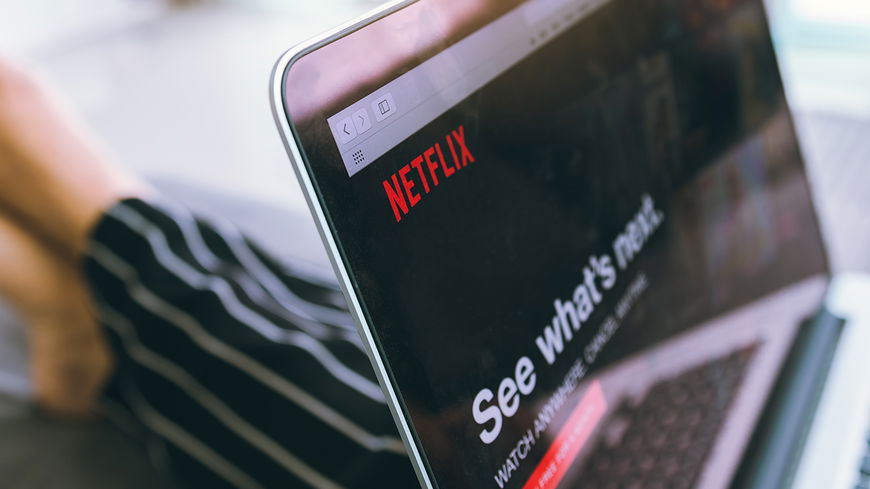 Serien: Diese 7 Klassiker auf Netflix musst du kennen 