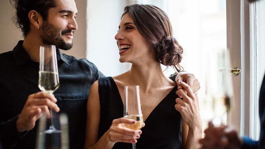 Laut Studie: So lernen die meisten Frauen ihren Traummann kennen