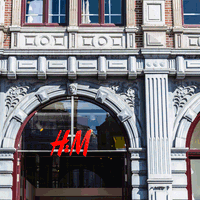 Große Brüste: Dieser BH von H&M ist perfekt für eine üppige Oberweite