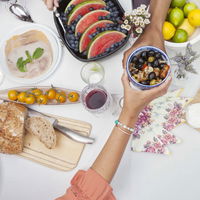 Französinnen: Das essen Frauen aus Frankreich am Abend, um schlank zu bleiben
