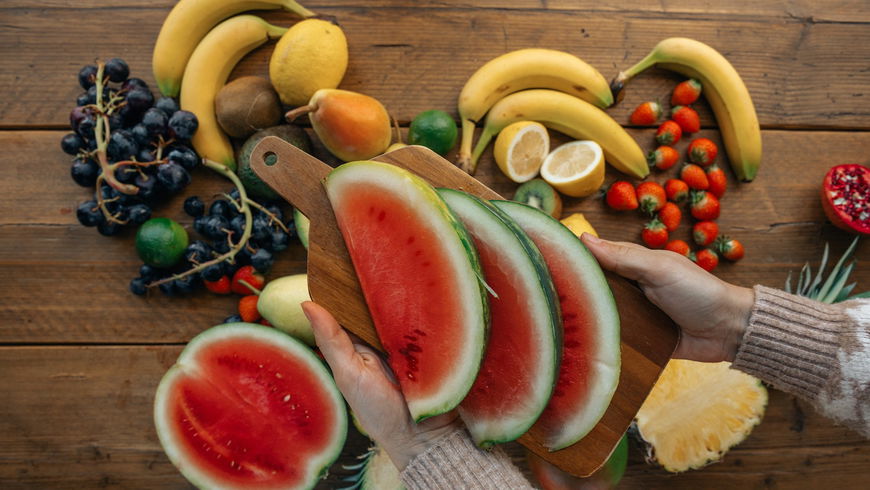Laut Expertin: Mit dieser Obstsorte purzeln im Sommer die Kilos