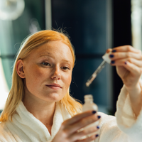 Hyaluronsäure: Alles über den beliebten Feuchtigkeits-Booster
