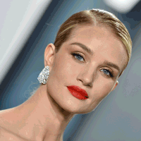Fake Lashes: Diese Mascara lieben alle Stars und sie zaubert lange, dichte Wimpern