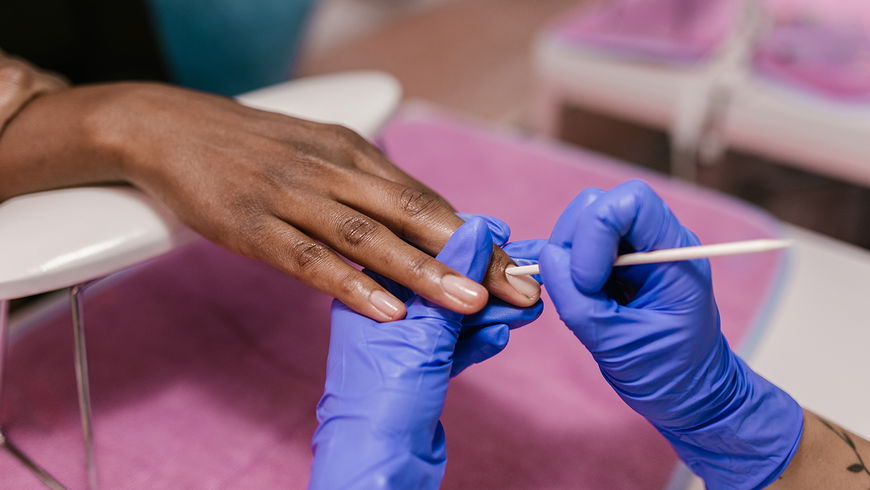 Beauty-Trend 2022: Das hilft gegen trockene Nagelhaut  – laut Expertin
