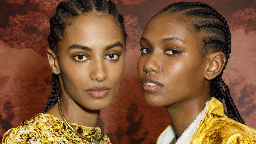 Make-up-Tricks 2022: 3 Methoden, mit denen euer Make-up aussieht wie vom Profi