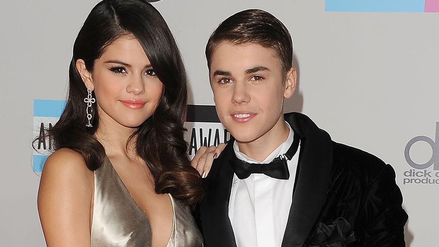 So denkt Justin Biebers Mutter über Selena Gomez