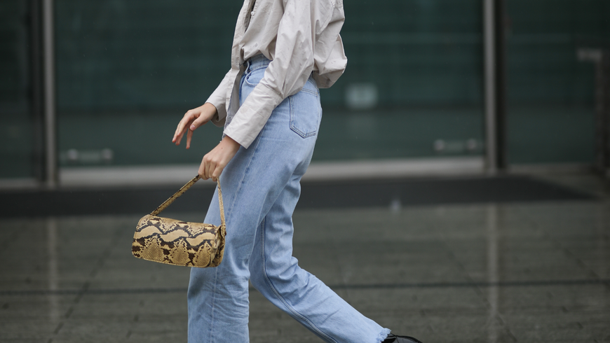 Jeans kombinieren: Das ist das perfekte Modell zur Stiefelette