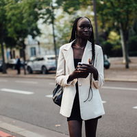 Mode-Trends 2022: Diese 3 Basics lieben aktuell alle stylischen Frauen