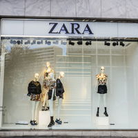 ZARA: Das sind die schönsten Kleider für den Herbst des spanischen Modekonzerns