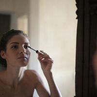 Mascara: So oft solltet ihr eure Wimperntusche wechseln – laut Dermatologe
