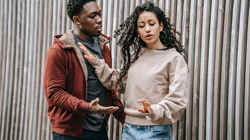 Psychologie: 3 Tipps für mehr Selbstbewusstsein nach dem Ende einer toxischen Beziehung