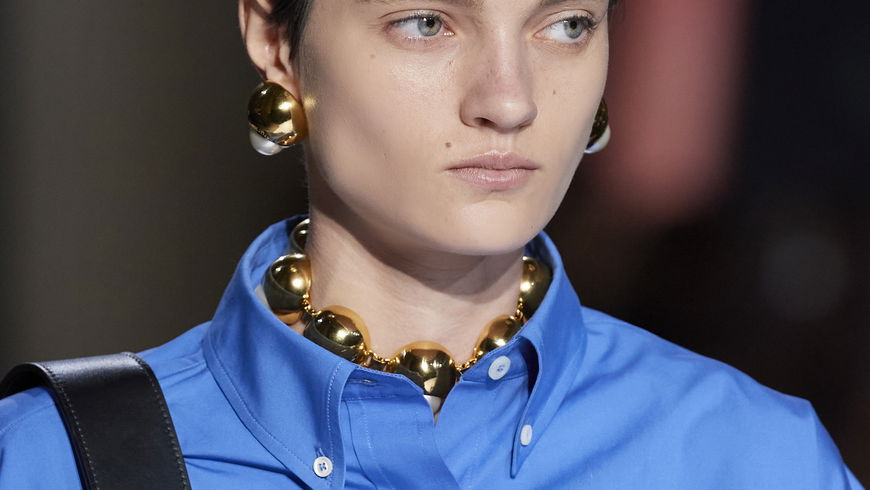 Schmuck reinigen: 5 Tipps und Hausmittel für Gold, Silber & Co.