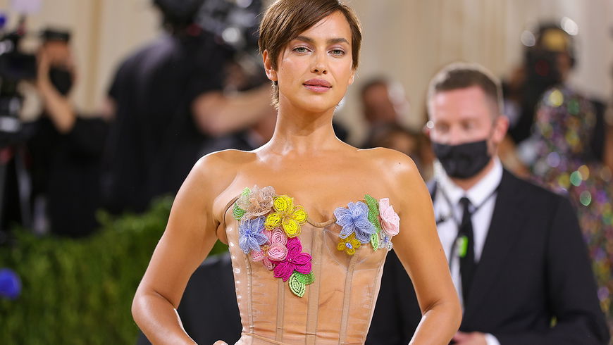 Irina Shayk trägt jetzt kurze Haare