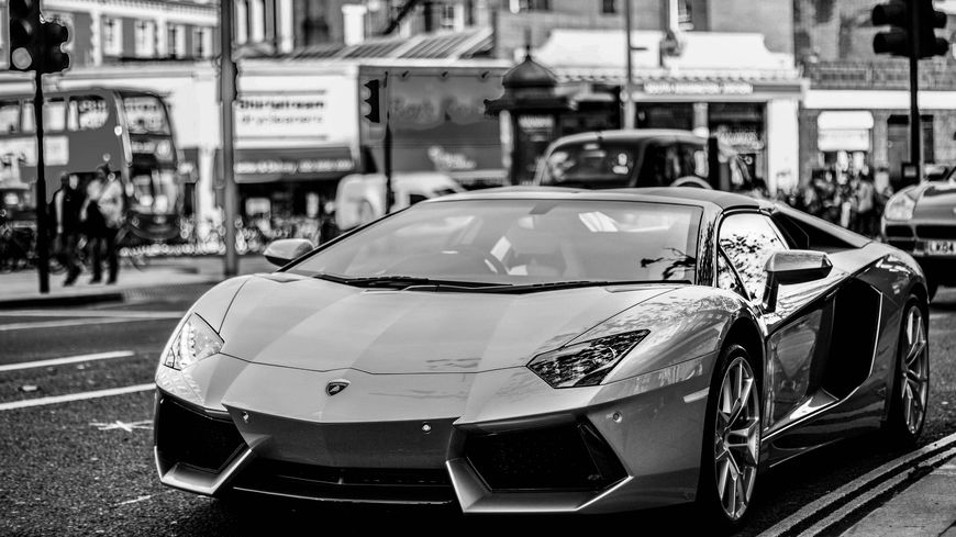 Premium Chauffeurdienste bieten Luxus pur für Geschäftsleute
