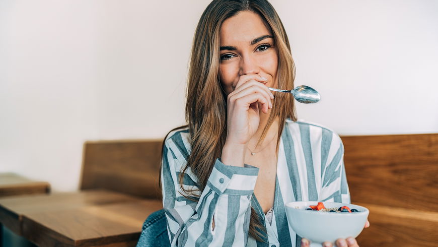 Gesunde Ernährung: Dieses Frühstück essen Frauen mit einer reinen Haut