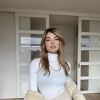 Sarah Almoril: Das Model im exklusiven Fact Friday Interview