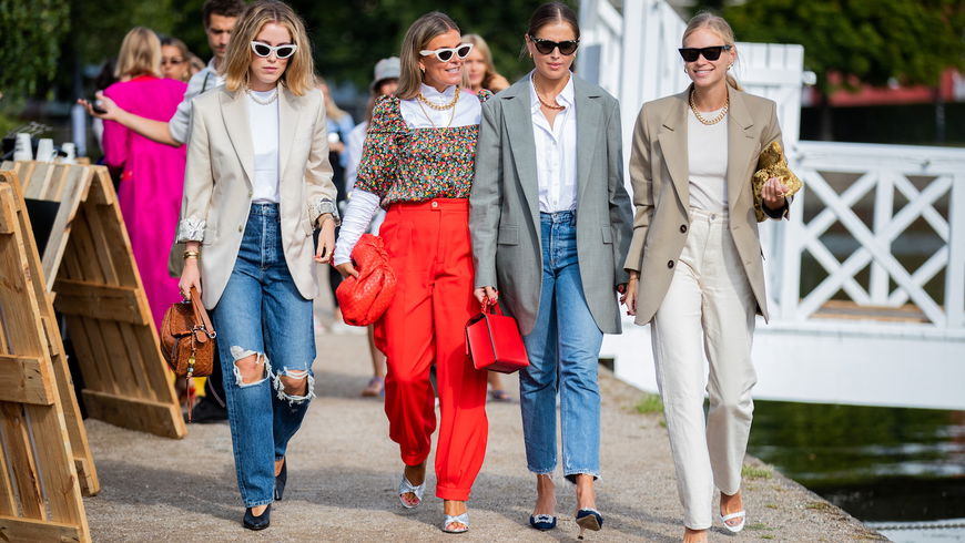 Mom Jeans kombinieren: So gelingt es im Herbst!
