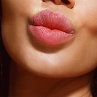 Das ist der neue Lippen-Plumper-Trend und wir sind dagegen…
