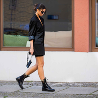 Ohne Absatz: Diese Stiefel zaubern trotzdem lange und schlanke Beine