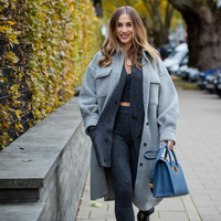 Diesen Mantel von H&M liebt Ann-Kathrin Götze