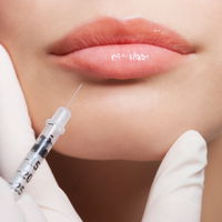 Lippen aufspritzen: Der ultimative Ratgeber mit Tipps vom Chirurgen