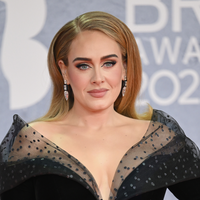 Mode-Outfits 2022: Adeles Leo-Mantel ist ein stylischer Hingucker