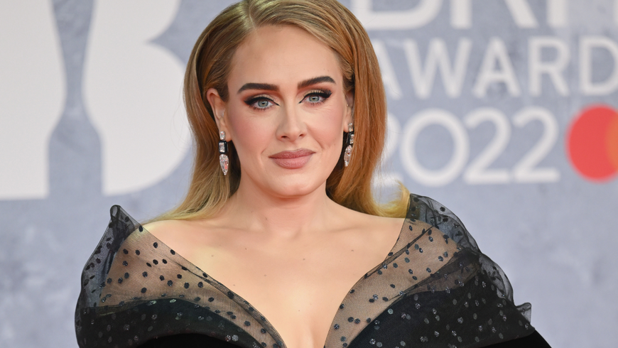 Mode-Outfits 2022: Adeles Leo-Mantel ist ein stylischer Hingucker