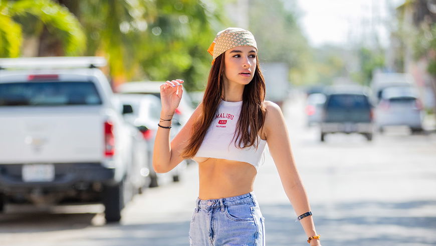 Sneaker: Dieses angesagte Modell tragen alle stylischen Frauen