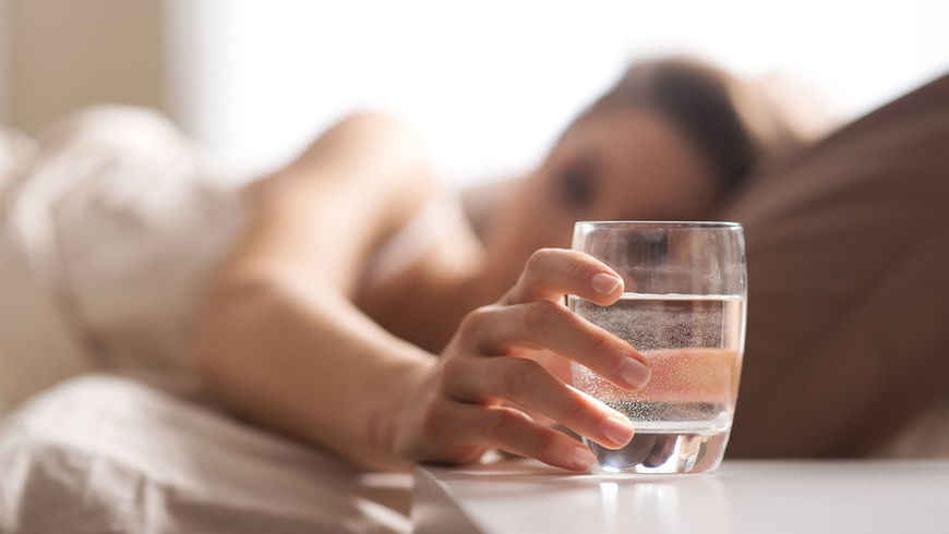 Wasser: Das passiert mit deinem Körper, wenn du zu wenig davon trinkst