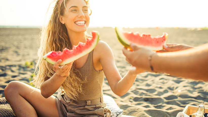 Essen für den Strand – das sind die 5 leckersten Snacks für einen Beach-Body