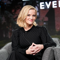 Frauen ab 40: Auf diesen Smoothie mit Anti-Aging-Effekt schwört Reese Witherspoon gegen Falten