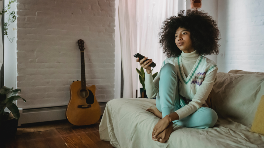 Netflix-Serien für Frauen: Das sind die besten Formate, die jede gesehen haben sollte!