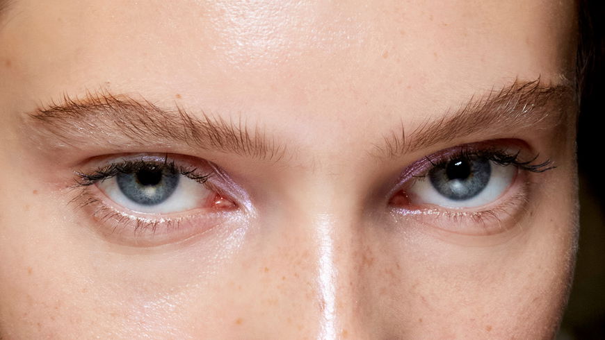 Beauty-Trend 2022: Diese Augencreme mit Koffein sorgt für einen wachen Blick