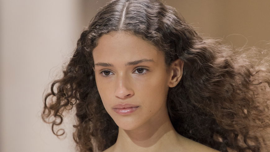 Beauty-Trend 2022: 3 Concealer-Fehler, die fast jeder macht