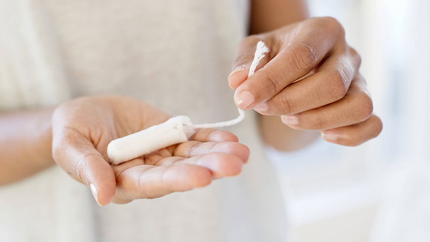 Tampon: Das passiert mit deinem Körper, wenn du ihn nicht regelmäßig wechselst