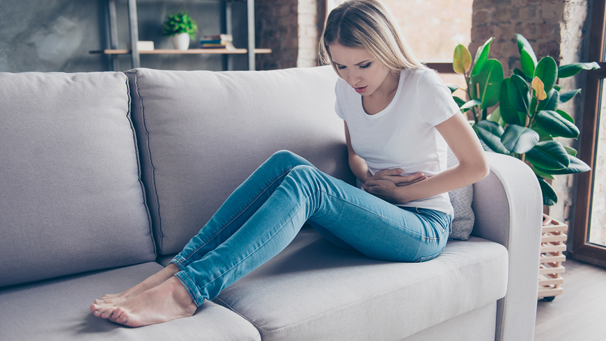 Blähbauch: Diese alltäglichen Dinge können ihn verursachen – und es sind keine Lebensmittel