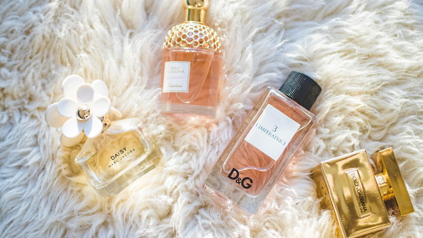 Parfum-Trends 2022: 6 Designer-Düfte, die euch Hunderte Komplimente bescheren