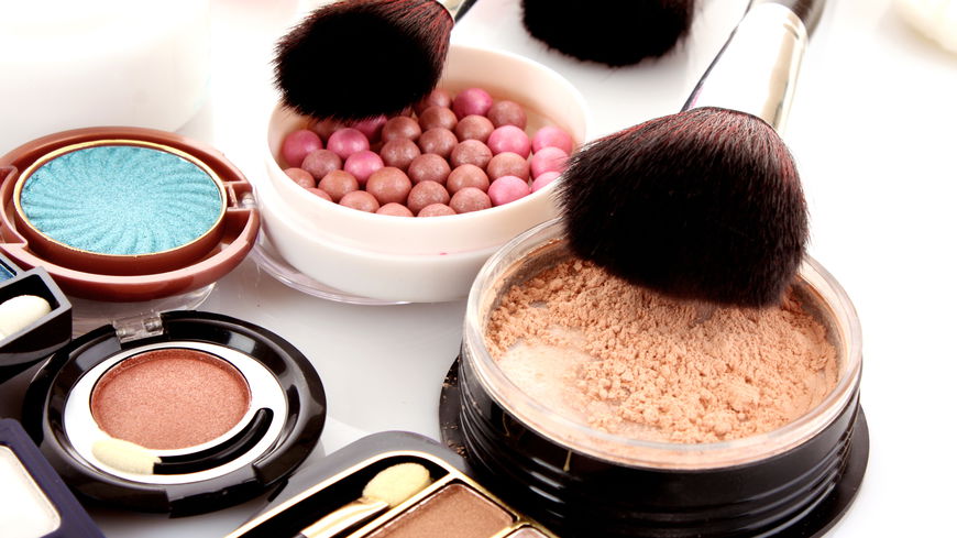 Make-up-Pinsel: Diese ekligen Dinge passieren mit deiner Haut, wenn du sie nicht regelmäßig wäschst