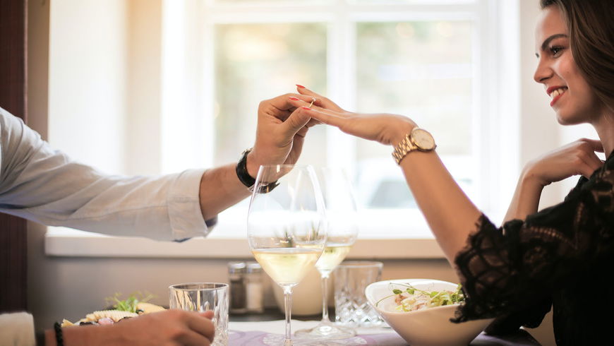Daran erkennst du, dass er dich heiraten will