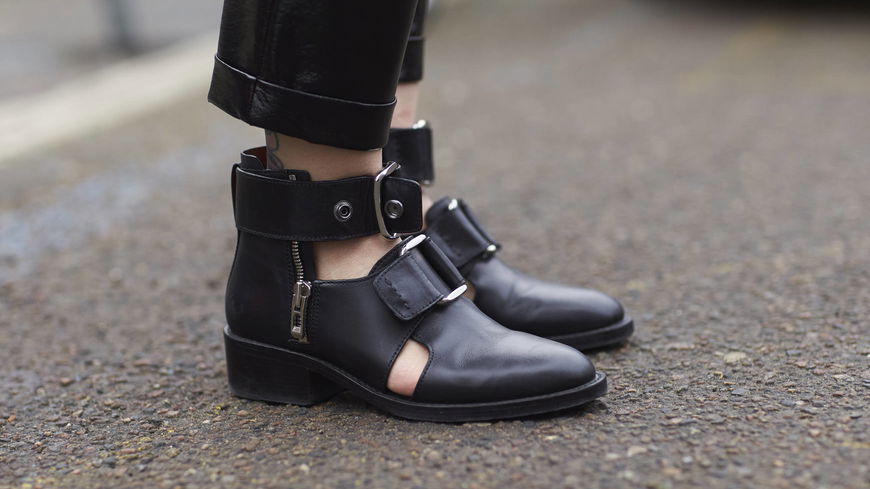 SO schummelt ihr eure Beine in flachen Schuhen länger