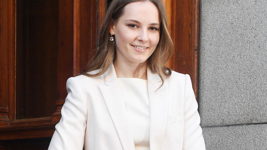 Outfits 2022: Prinzessin Ingrids Kleid ist eine rührende Hommage