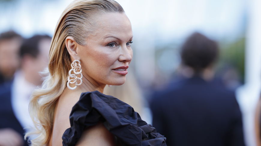 Wir erkennen Pamela Anderson überhaupt nicht mehr wieder!
